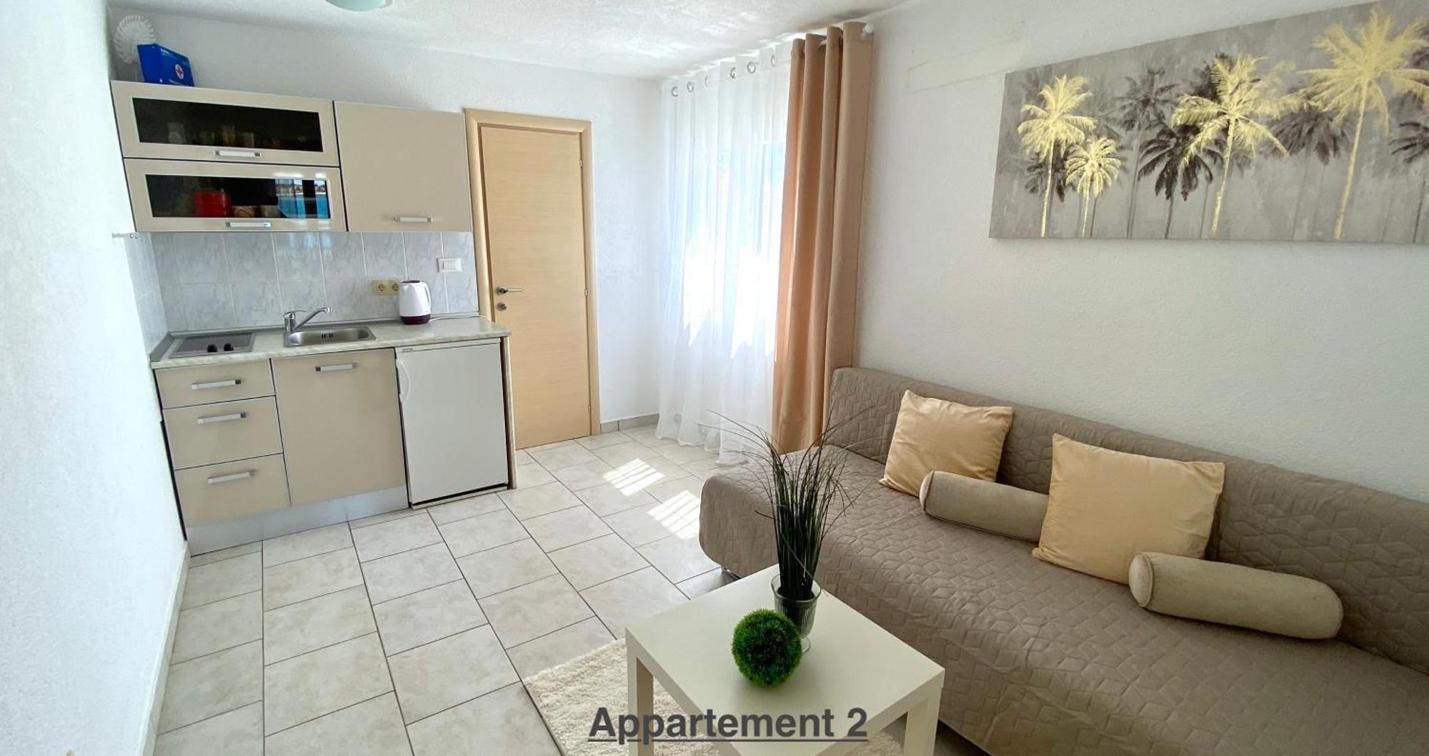 Croadriatic Apartments Vir Exterior photo