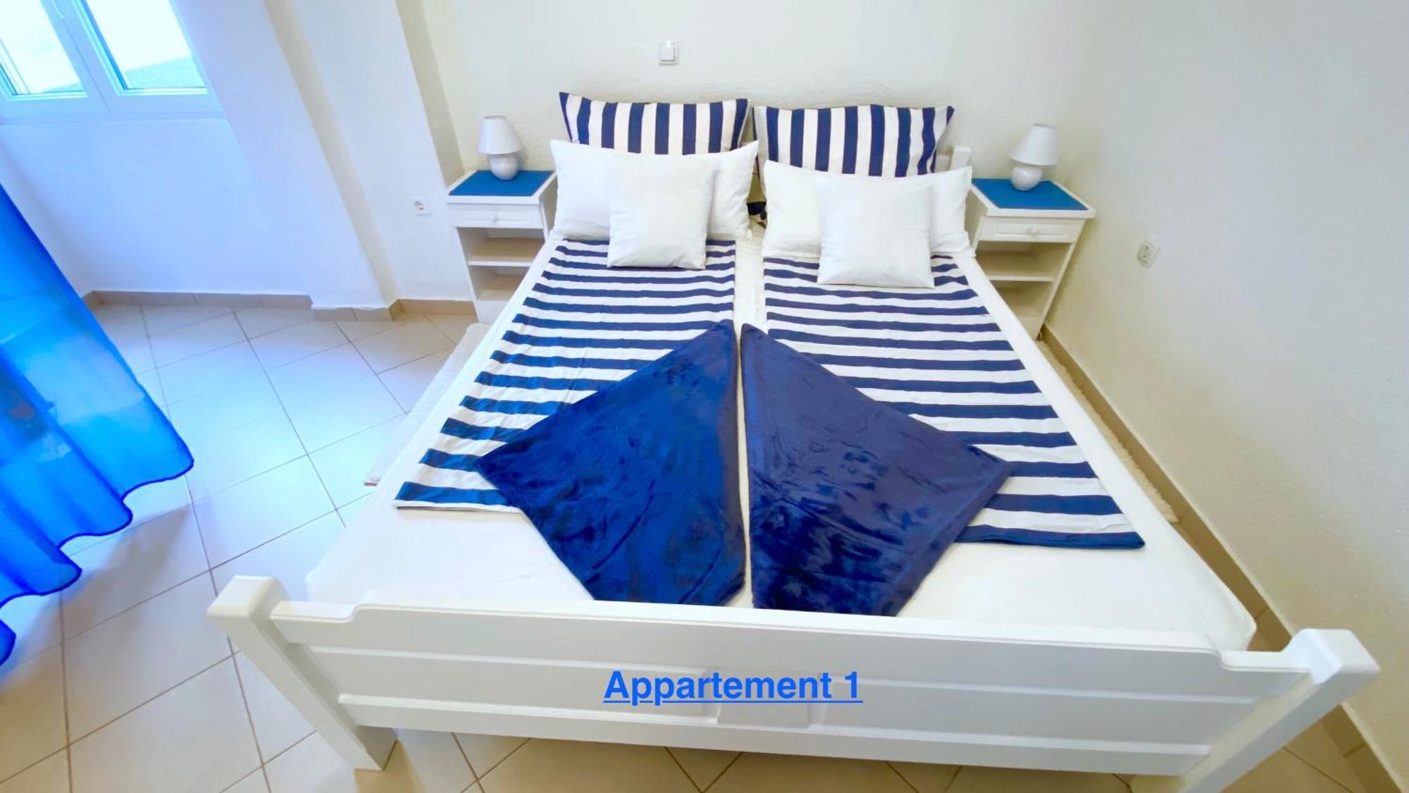 Croadriatic Apartments Vir Exterior photo
