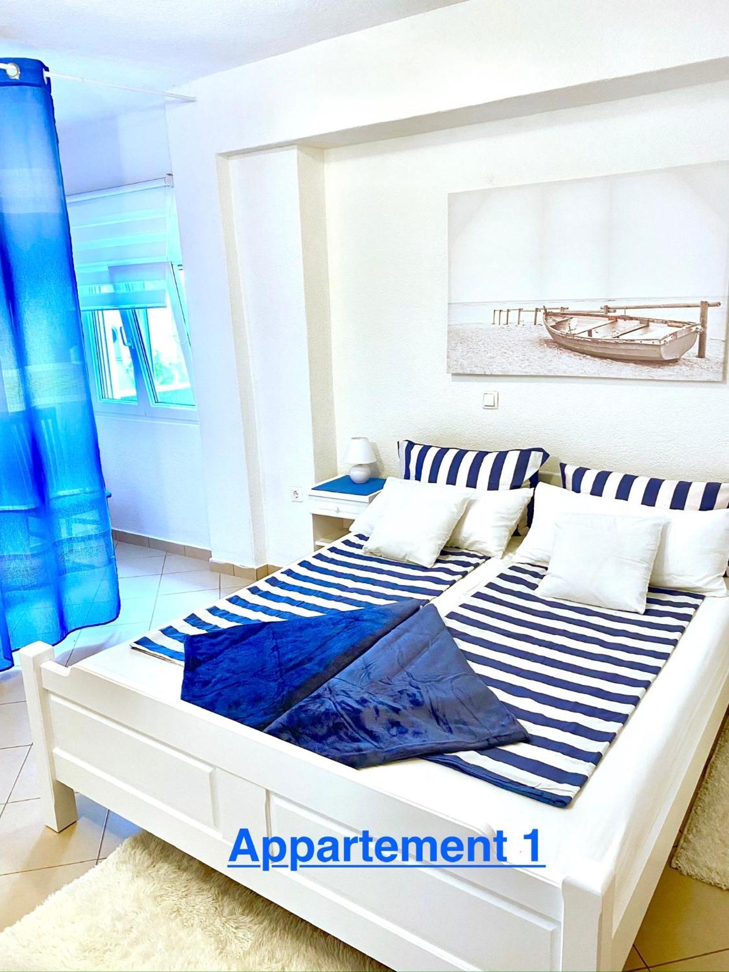 Croadriatic Apartments Vir Exterior photo